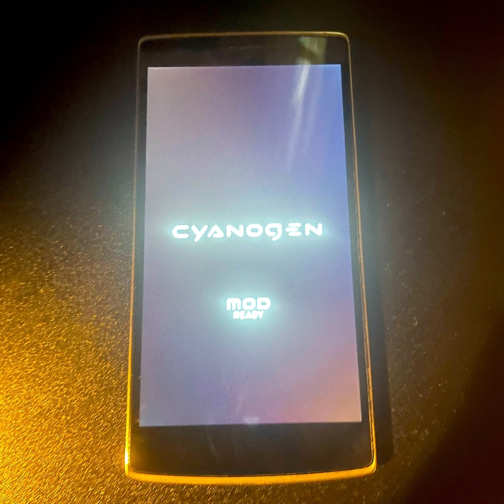 Android OnePlus One Smart Phone